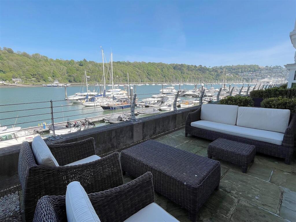 Terrace.jpg