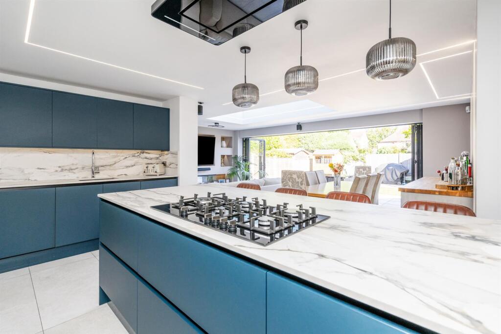 15 Ullenhall Road_13.jpg