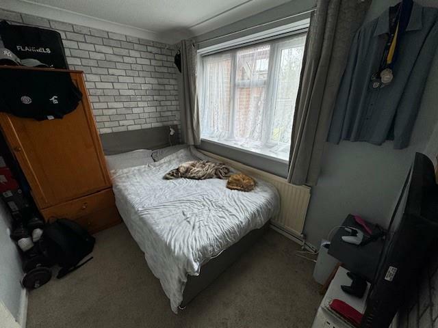 bedroom.jpg