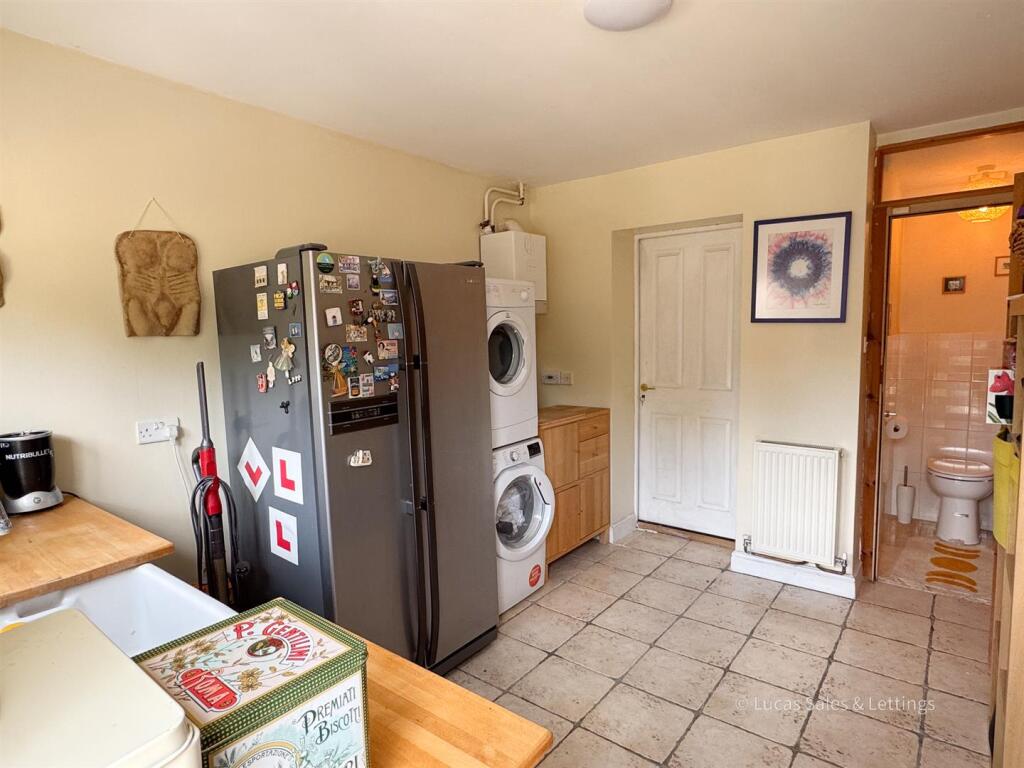 27 Ridgway Rd BS-07.jpg