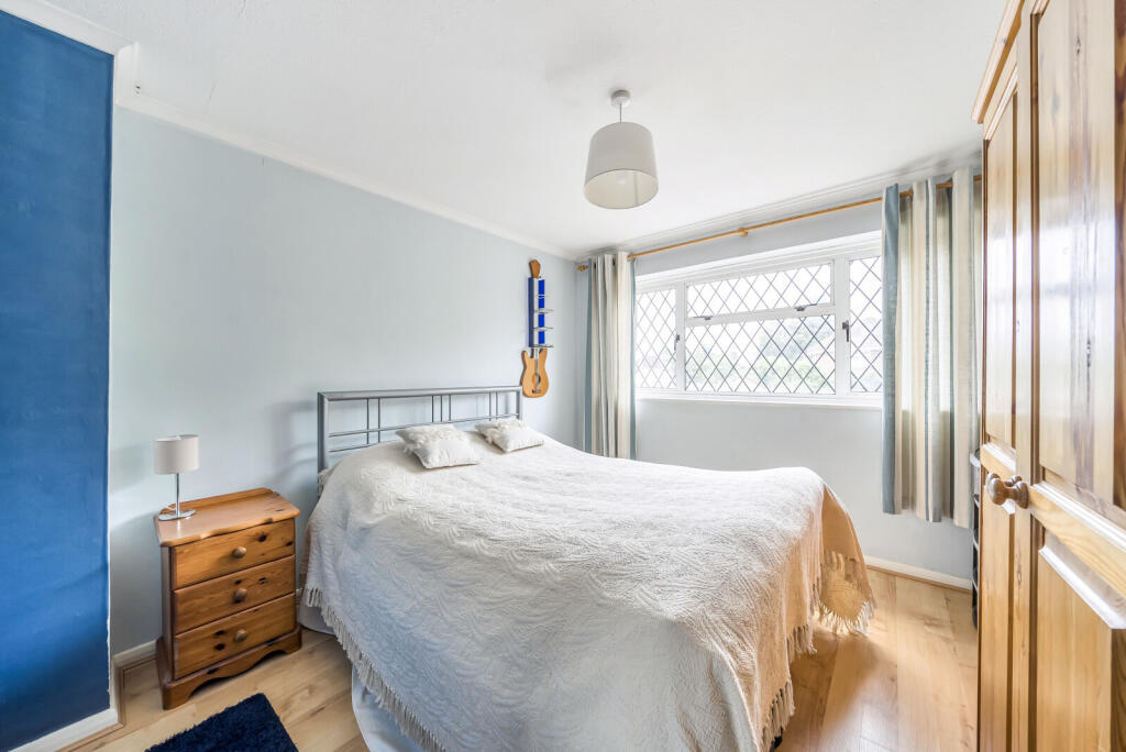 1346547-7-68b16f1...