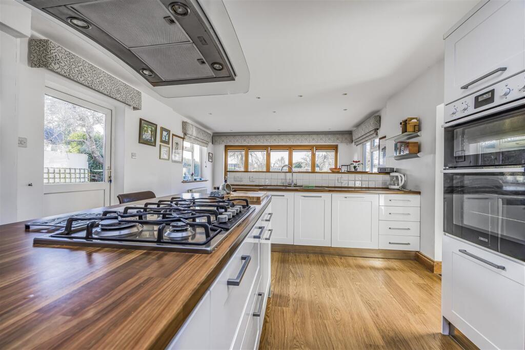 Madakery, South Lane, Woodmancote-PorticoMarketing