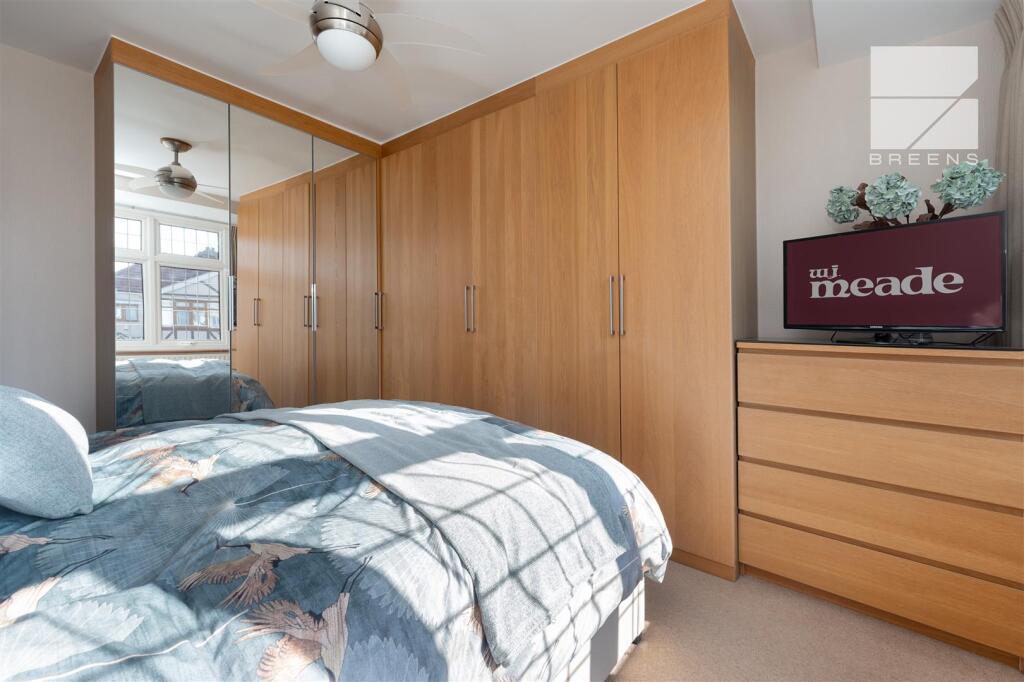 58 Cherrydown Avenue_0035.jpg