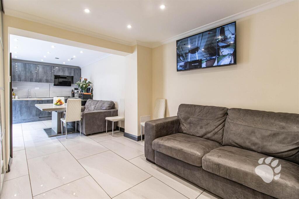 Kitchen/Living/Dining Area
