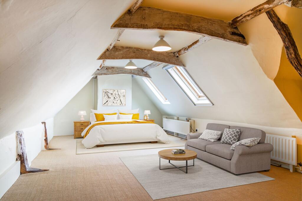 Attic bedroom/sitting room