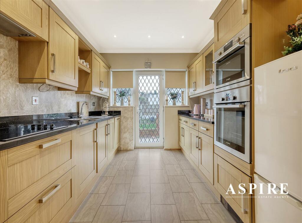 IMG_6038_10 copy 2.jpg