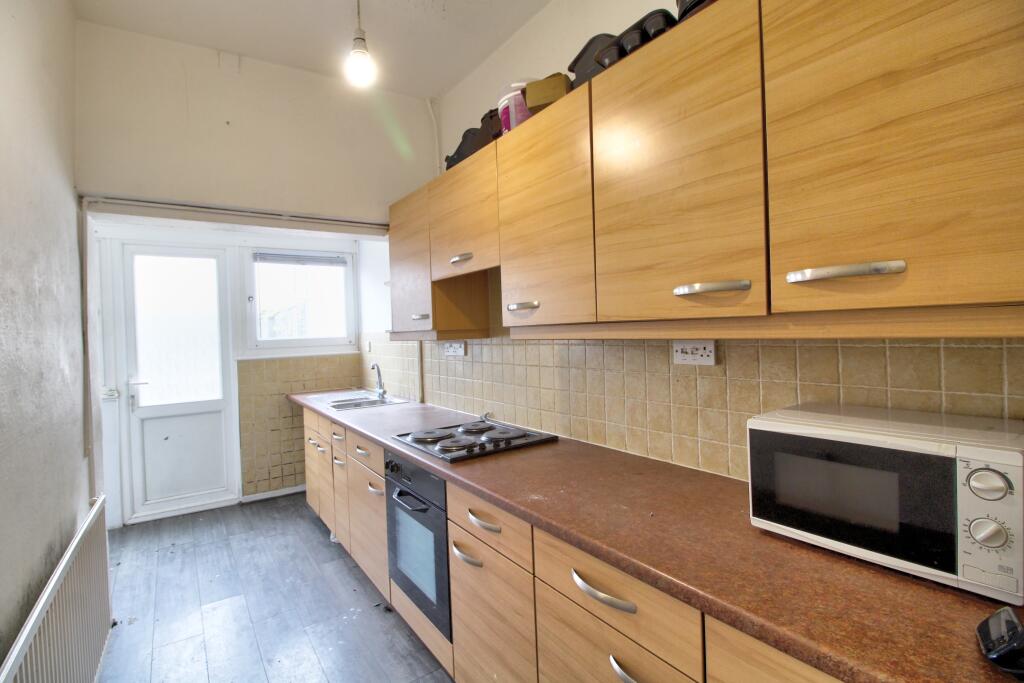 IMG_1494_5_6_Interior 4