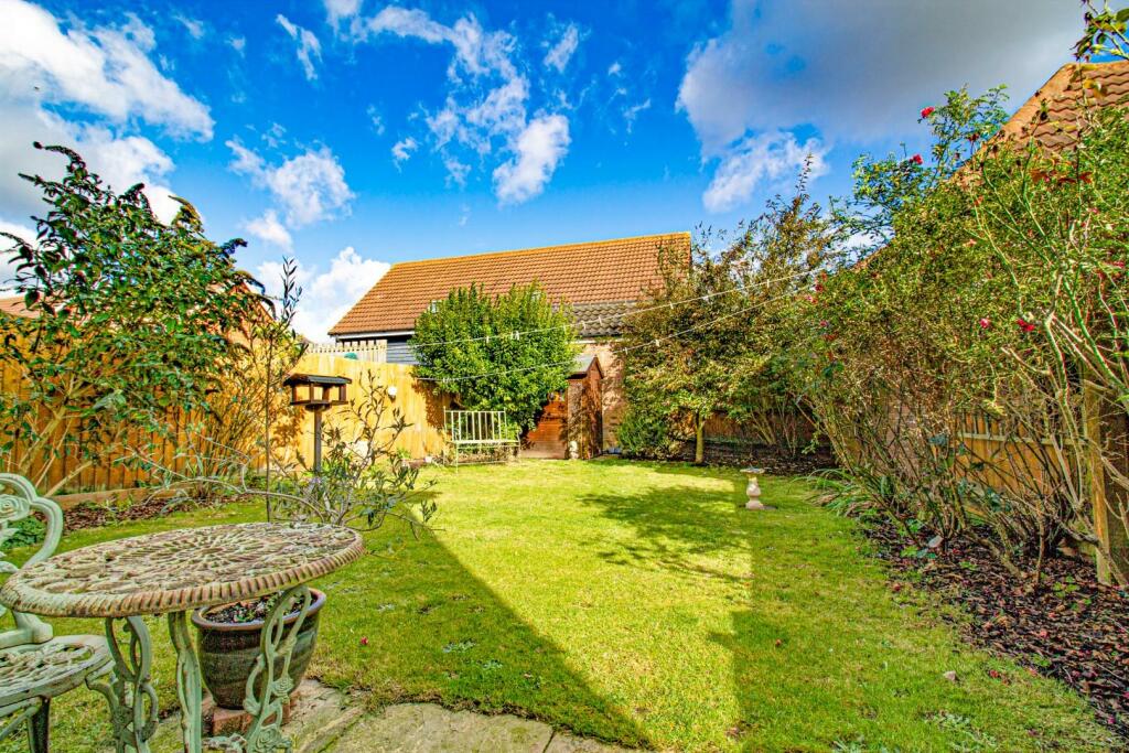 42 Manning Road [Garden View].jpg