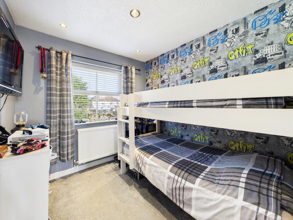 CAM05192G0-PR0013-STILL022