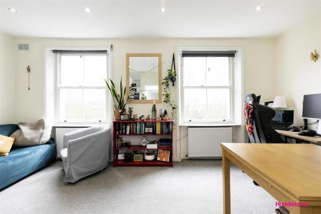 56D Oakley Square -2.jpg