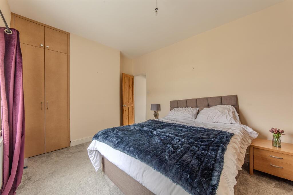 24 Florence Place-5.jpg