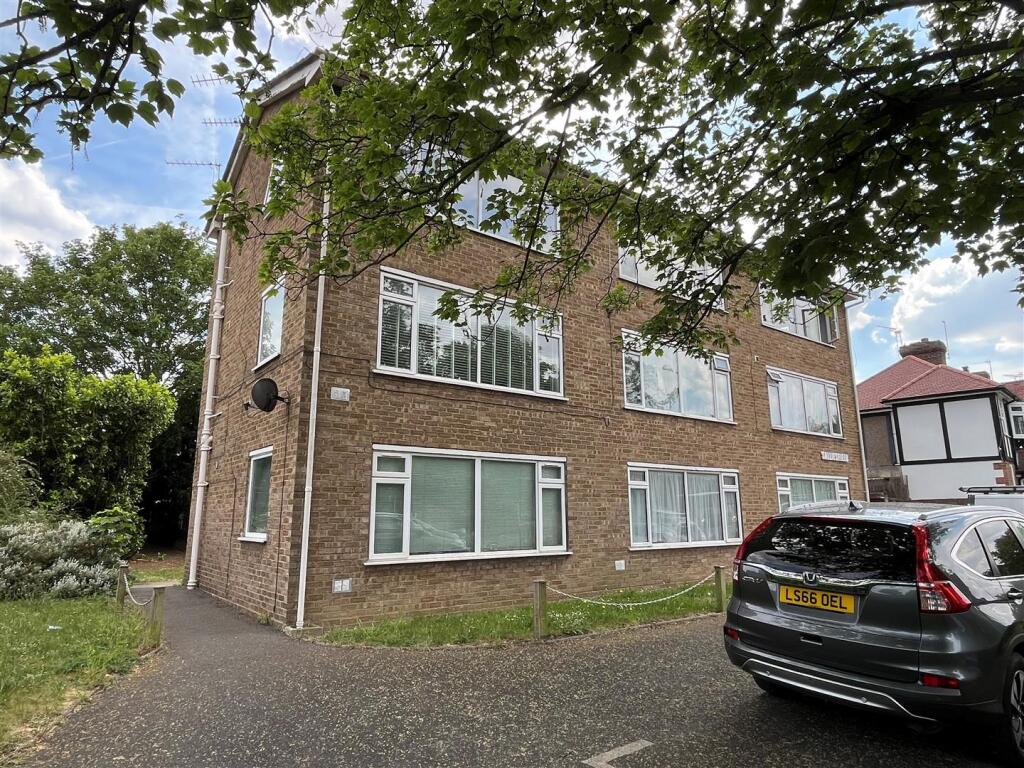 1 Salliesfield May 2.jpg