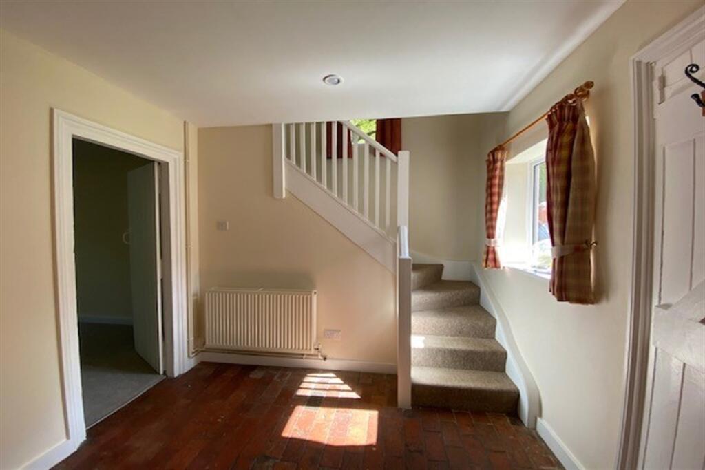 Kitchen&#43;with&#43;stairs&#43;