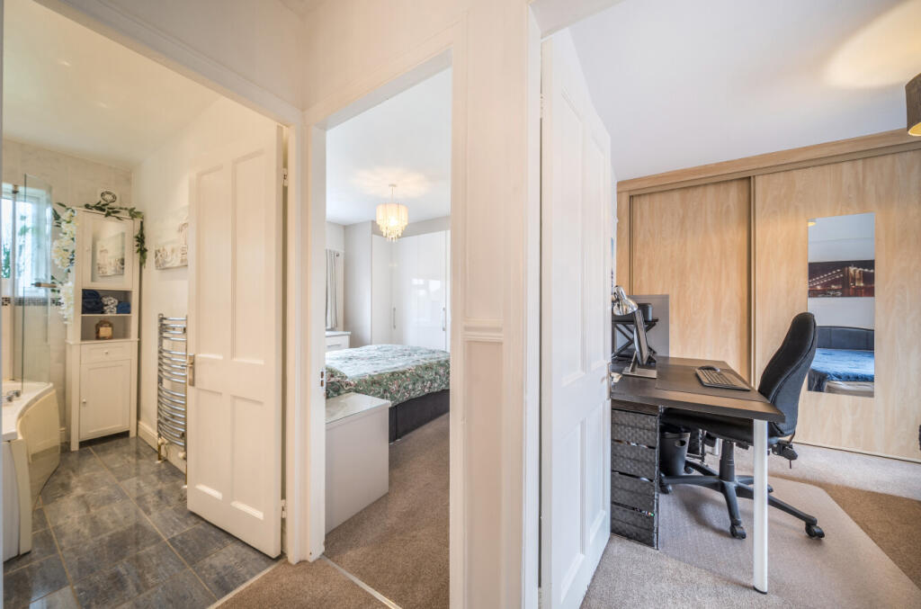 1347618-17-68b586...