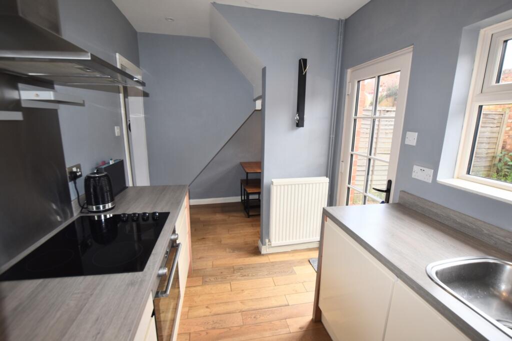 38 Mill Street kitchen 2