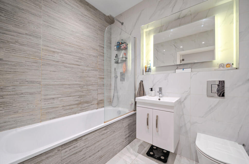 1349387-8-68c9333...