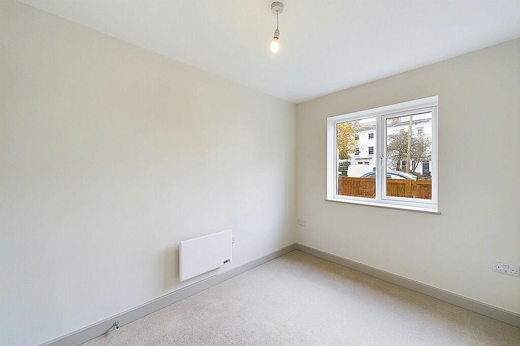 CAM03416G0-PR0050...