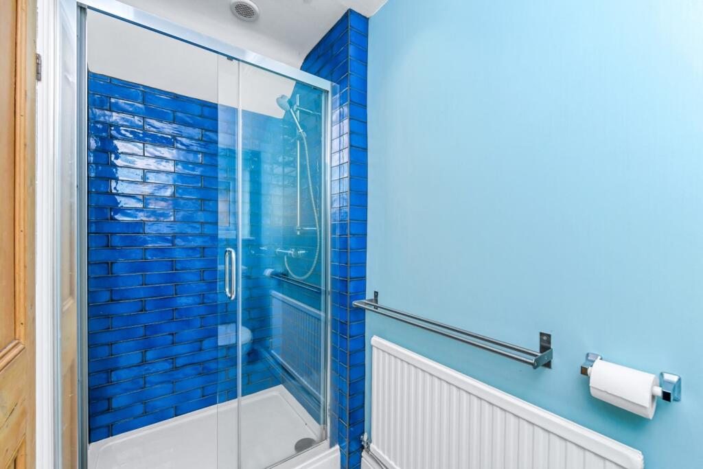 01c65e34-d8c7-4c75-be52-a2873c5d921d