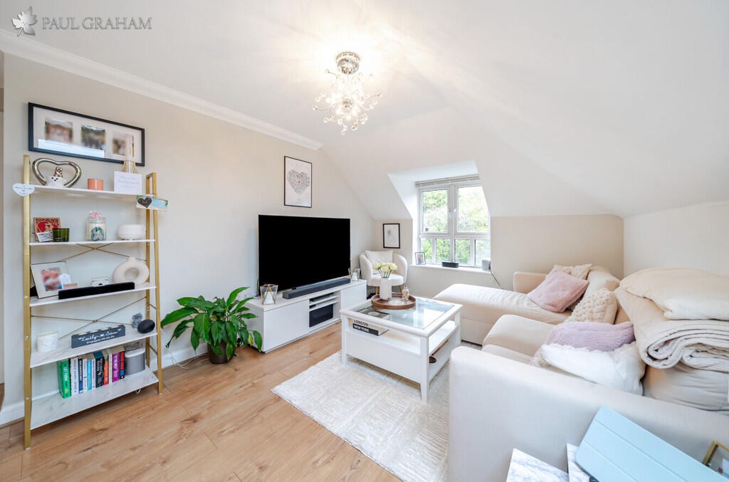 8c436f81-31eb-408...