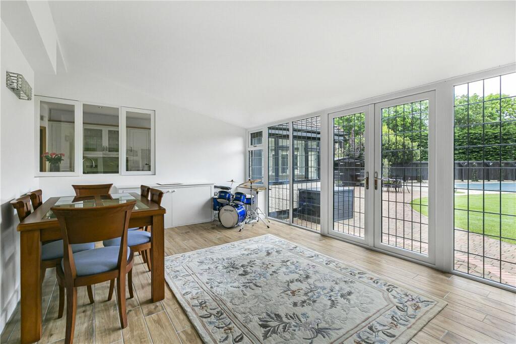 Garden Room