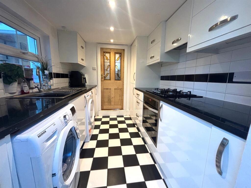 55 cpr kitchen new 2.jpg