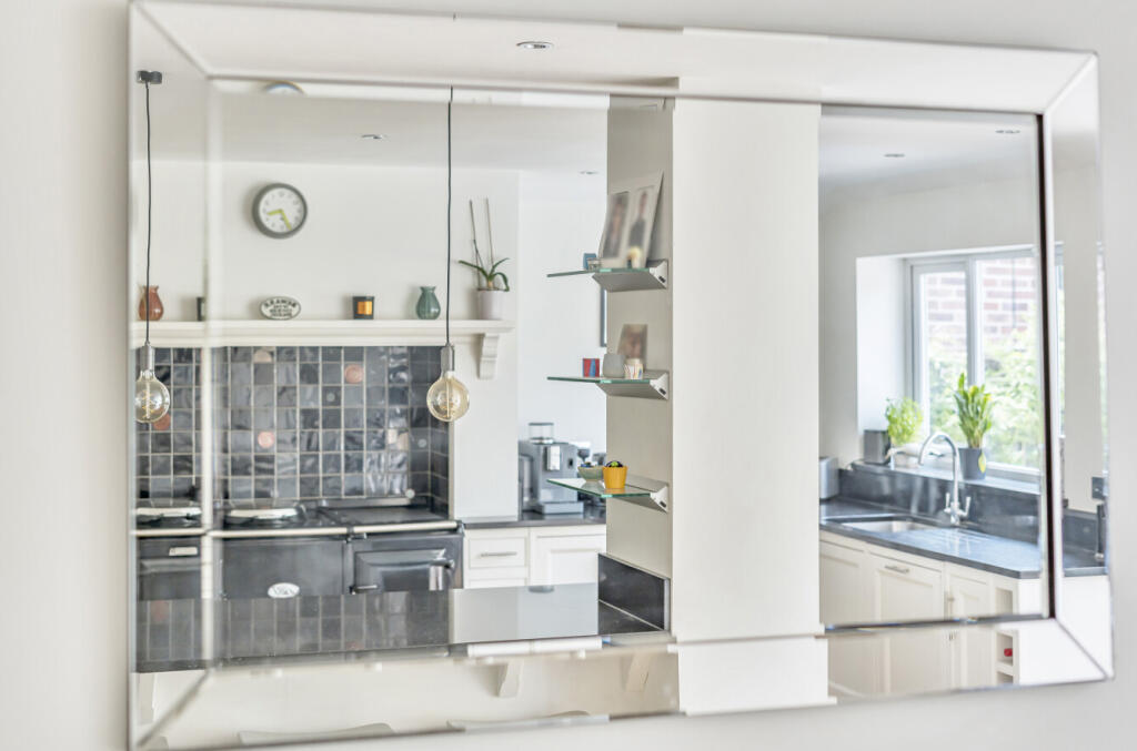 1329204-16-68839d...