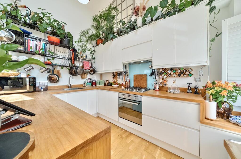 Kitchen.jpg
