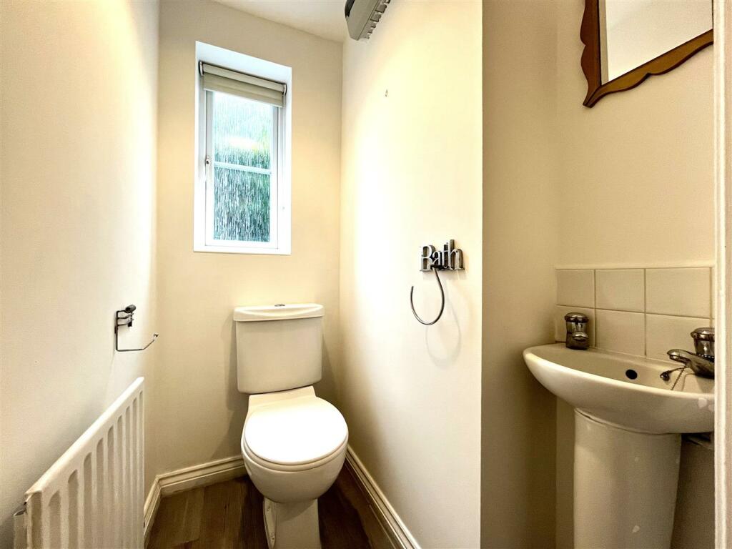 Ground Floor WC