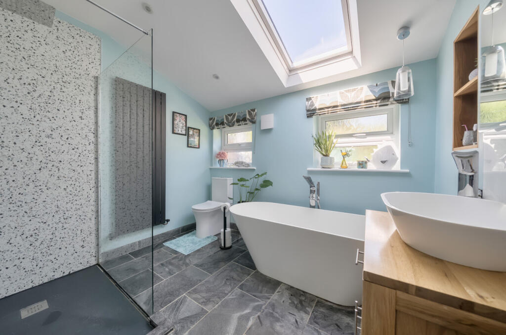 1339637-22-6899d3...