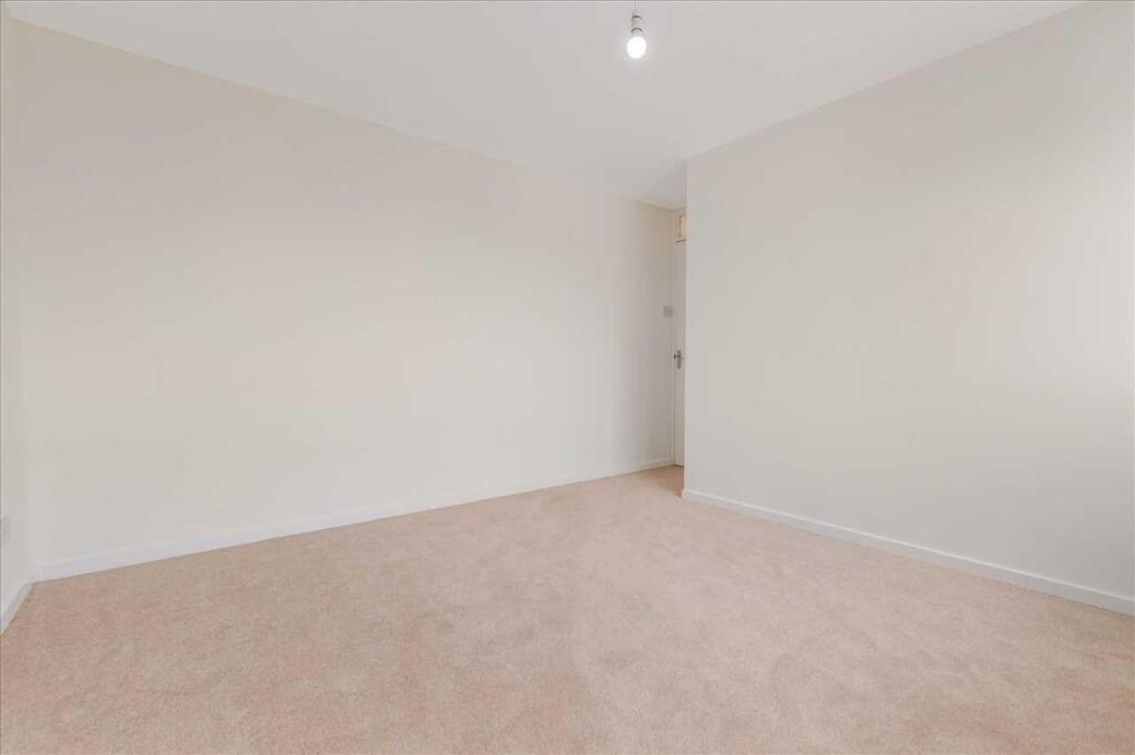 Bedroom Two (3)