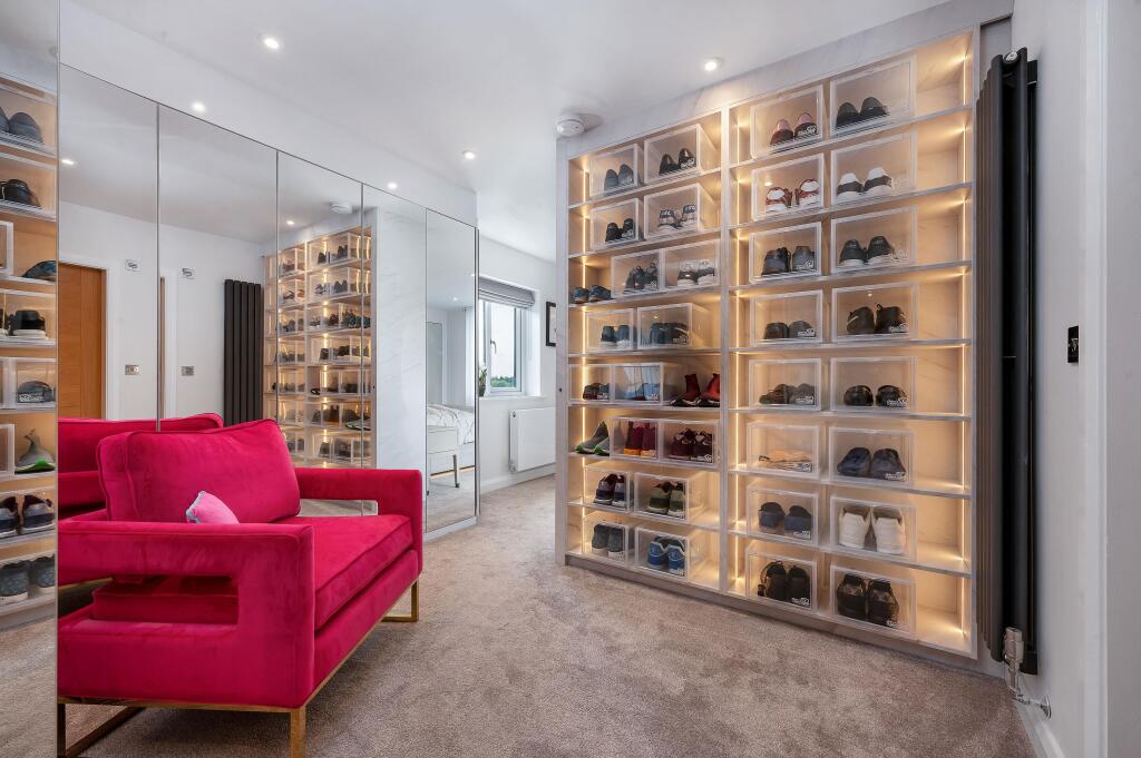 Dressing Area