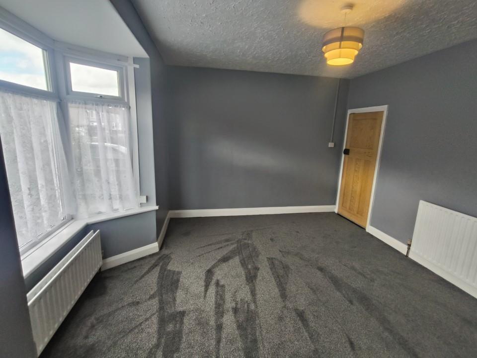 LIVINGROOM 3.jpg