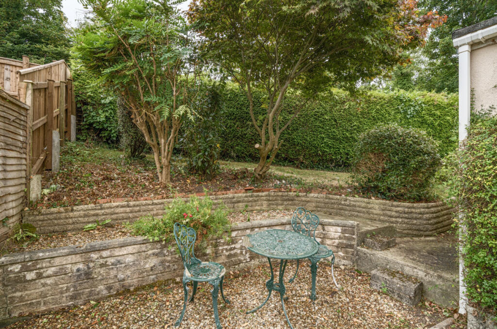 1325867-12-6888bb...