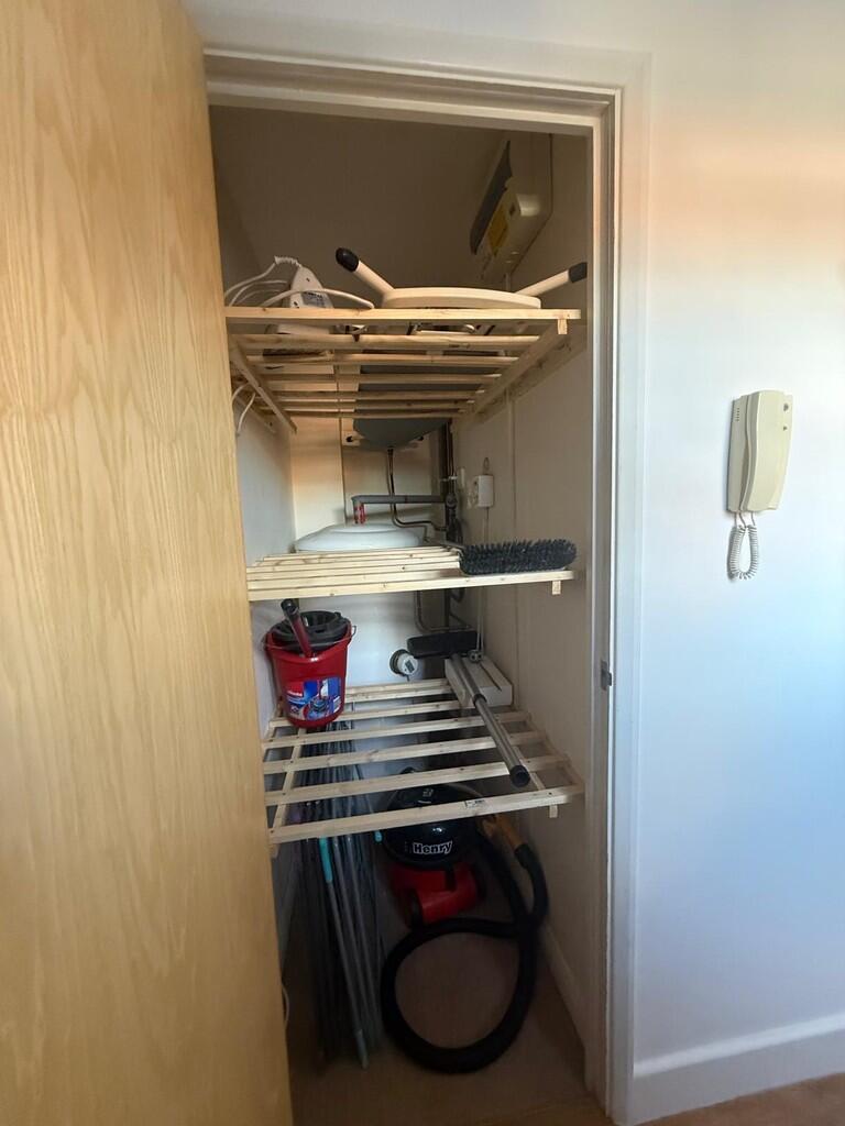 c43a97e6-f4ae-409...