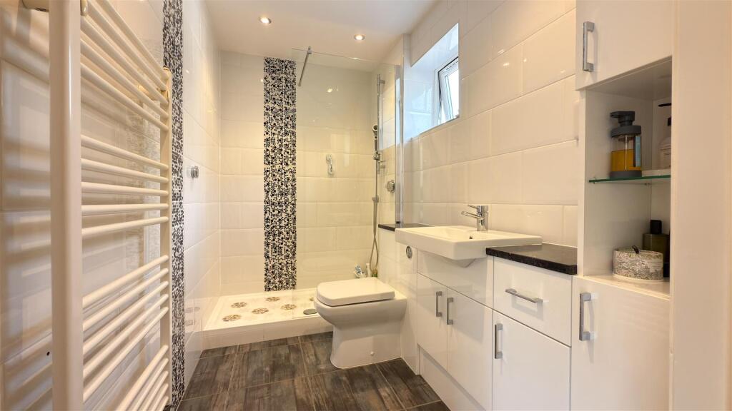 HARBOUR CLOSE -08.jpg