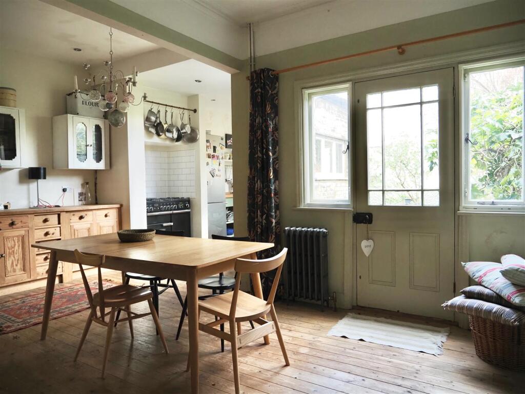 Clevedon Road SE20 7QQ - 30 of 46.jpeg