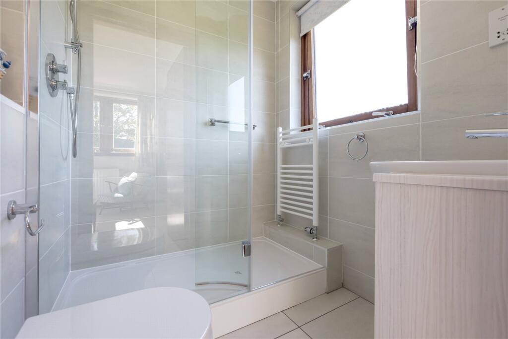 Ensuite Shower Room