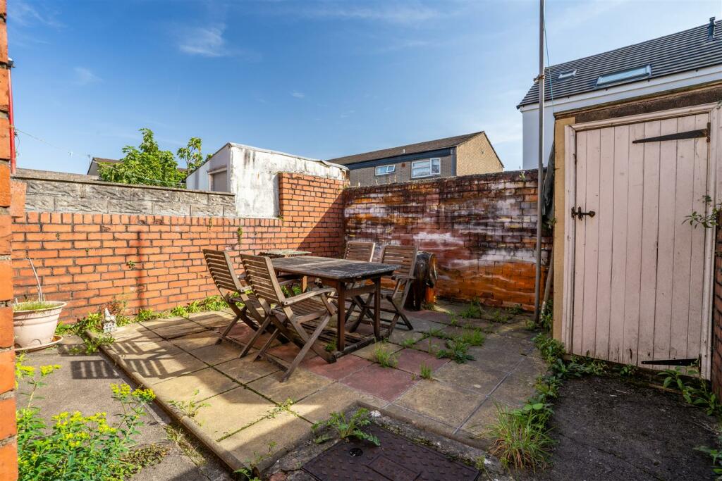 Talworth Street, HernCrabtree (15).jpg