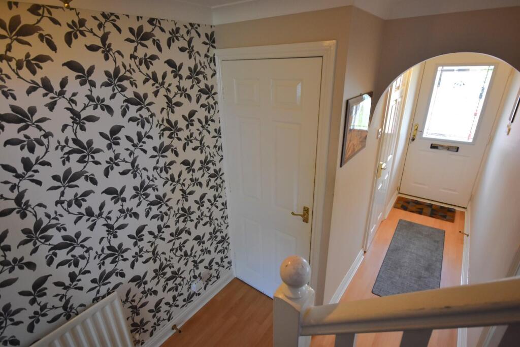 THROUGH HALLWAY