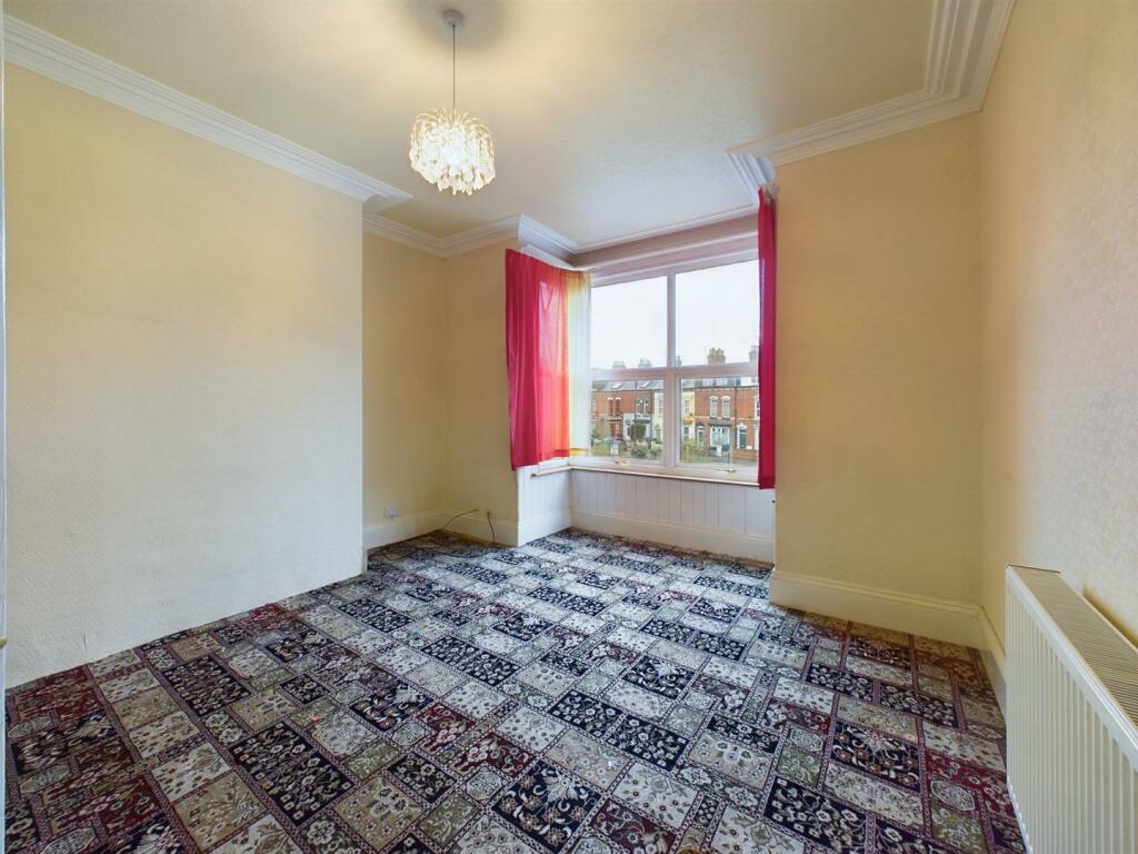Bedroom: