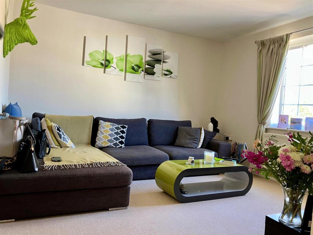 living room.jpg