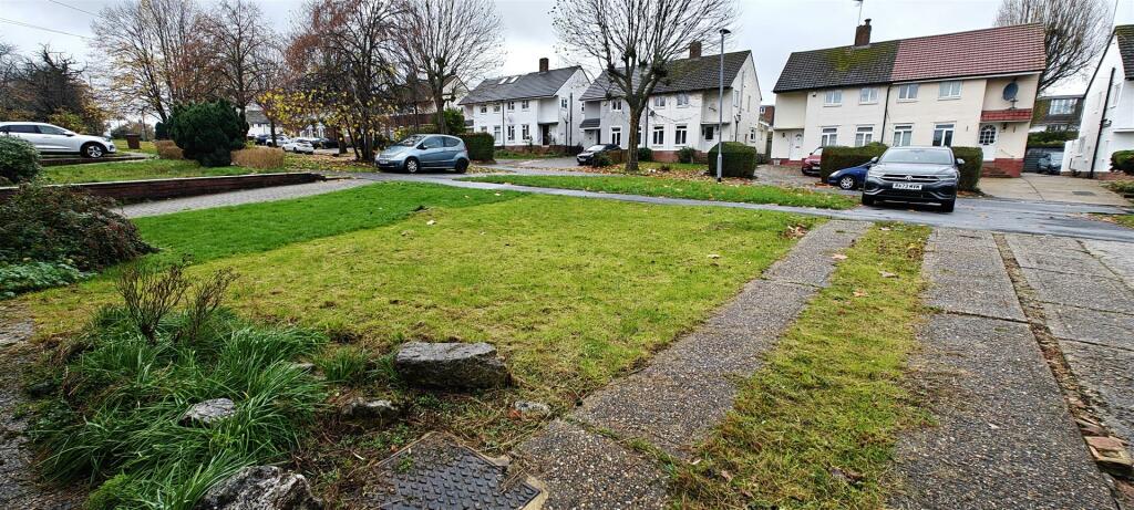 Front Gdn
