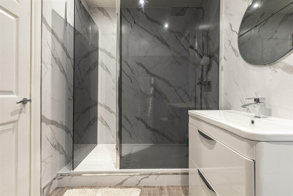 90 Haliburton Place Galashiels 17.JPG