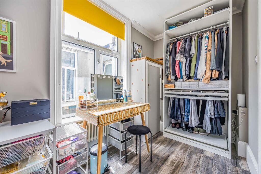 102 Jubilee Road, Southsea-Small-PorticoMarketing-