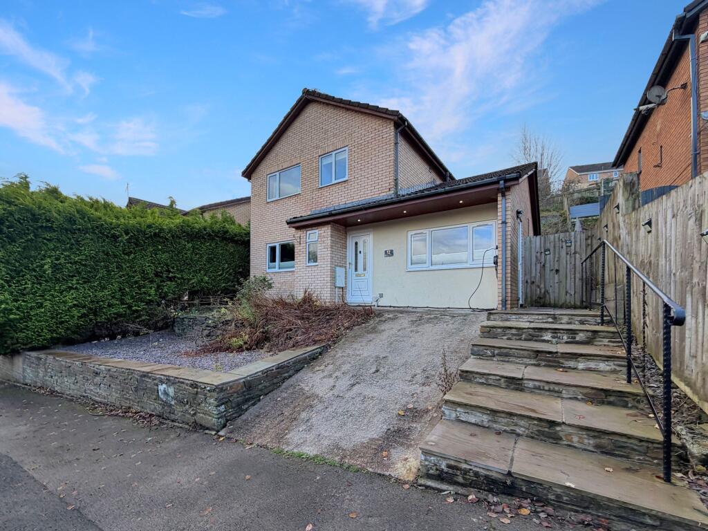 Heol-Y-Glyn, Treharris, CF46