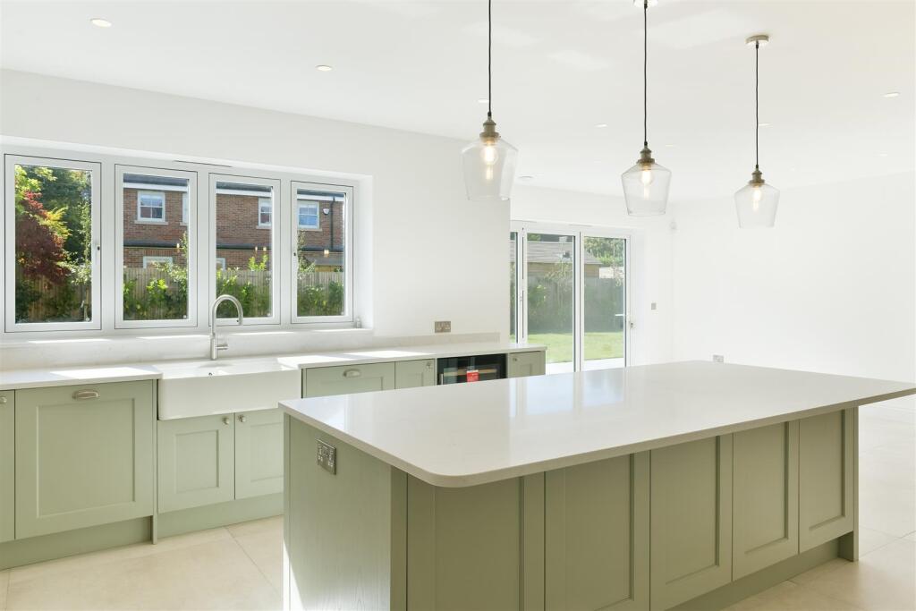 CHATALET FEATURE- (3).jpg