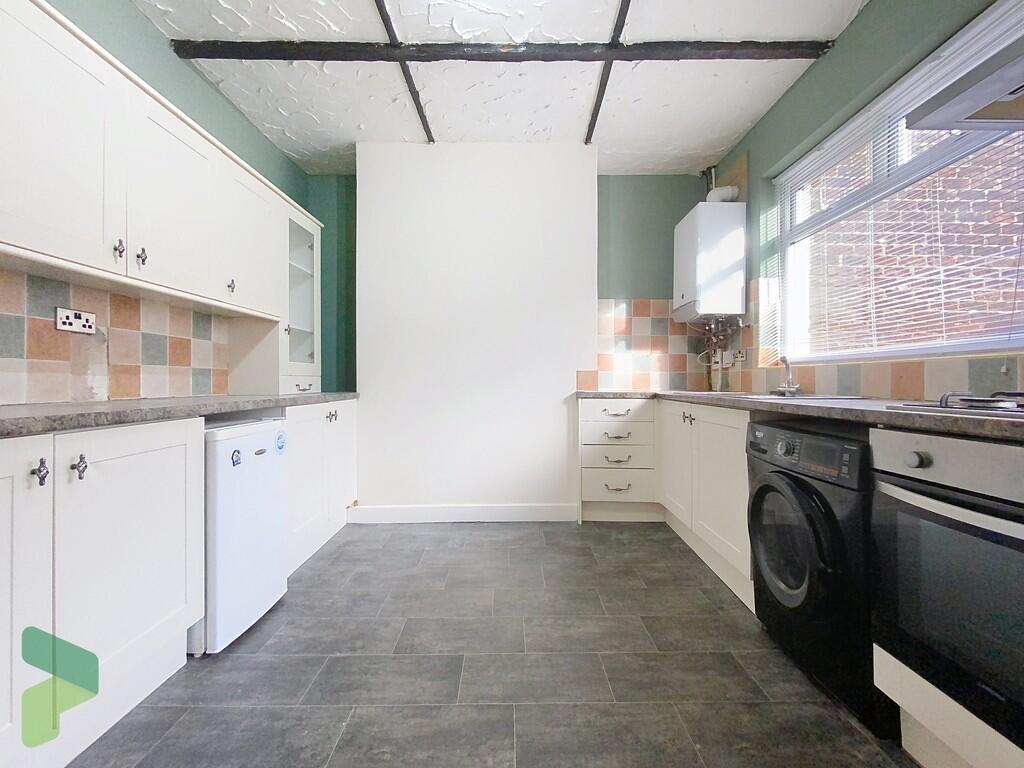 Fitted Dining Kit...