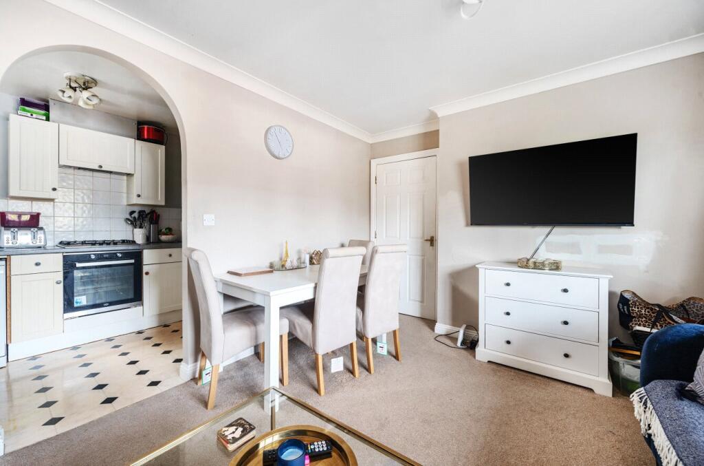 1302427-3-684312a...