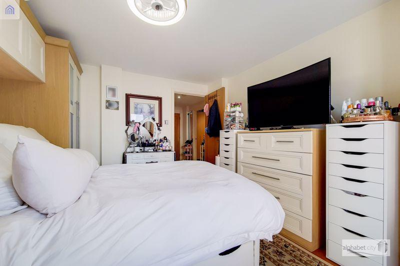 Bedroom (1)