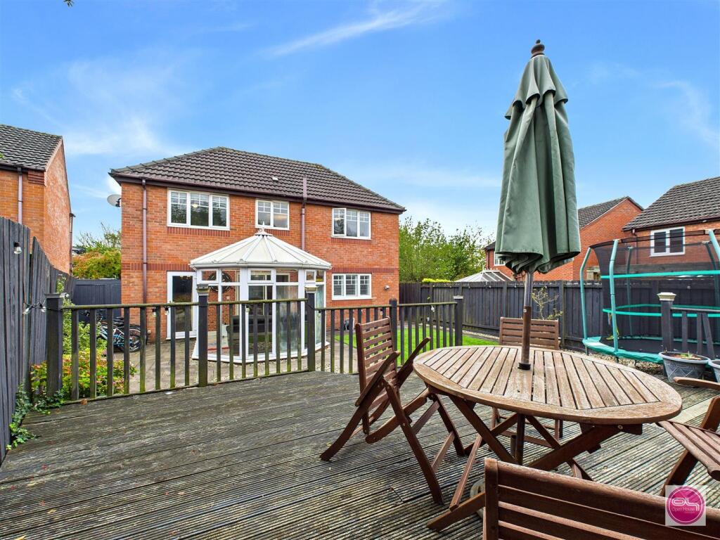 Potters Croft, Swadlincote (38).jpg